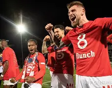 包含尼斯客场战胜普瓦捷,法甲积分榜上保持稳定的词条 包含尼斯客场战胜普瓦捷,法甲积分榜上保持稳定的词条