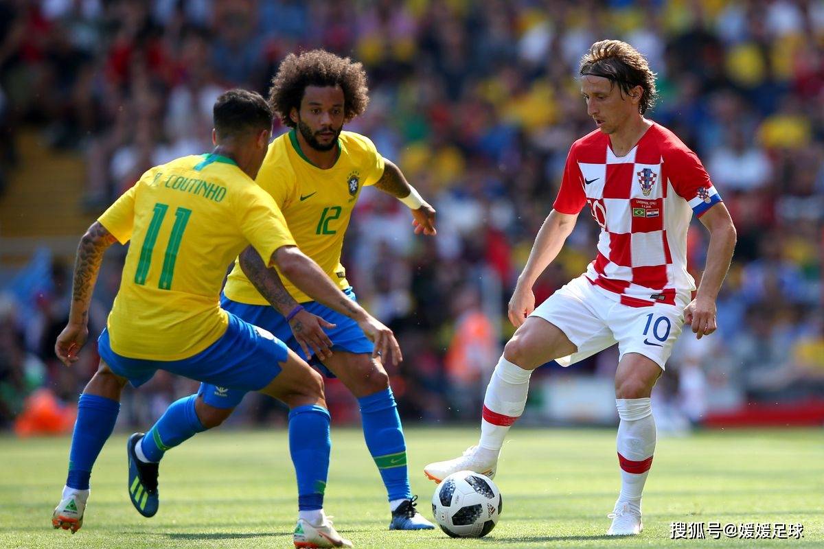 九州娱乐-包含斯洛伐克队连扳两球逼平克罗地亚队的词条